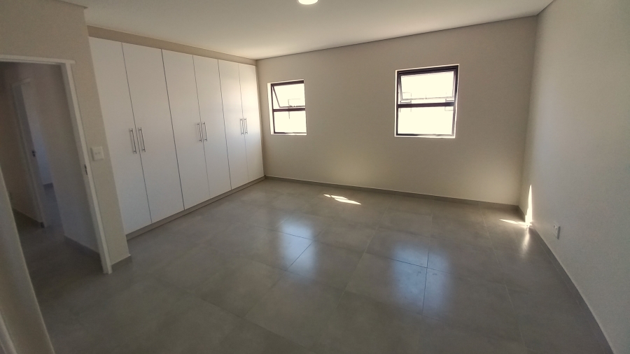 3 Bedroom Property for Sale in Brittania Beach Estate Western Cape